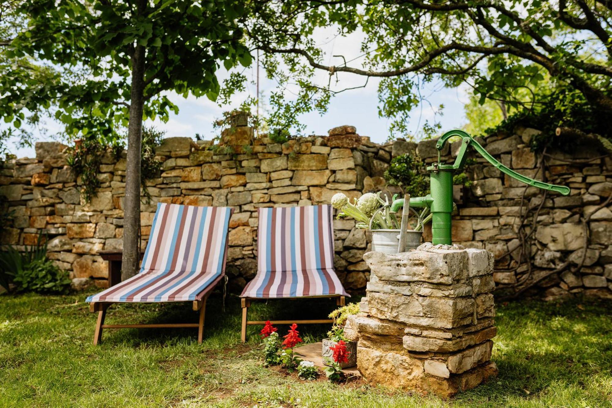 Peroj'S Green Oasis - Holiday Home Dış mekan fotoğraf